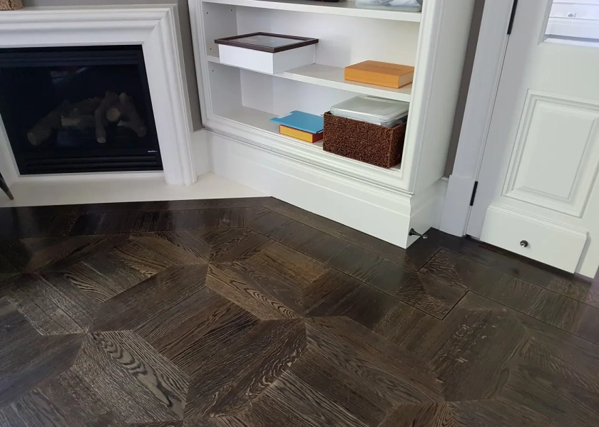 American Oak hand-made Monticello Parquetry Flooring with circumnavigating border designs. With a Stained Waterbased Coating. Satin in sheen - Close Up Border